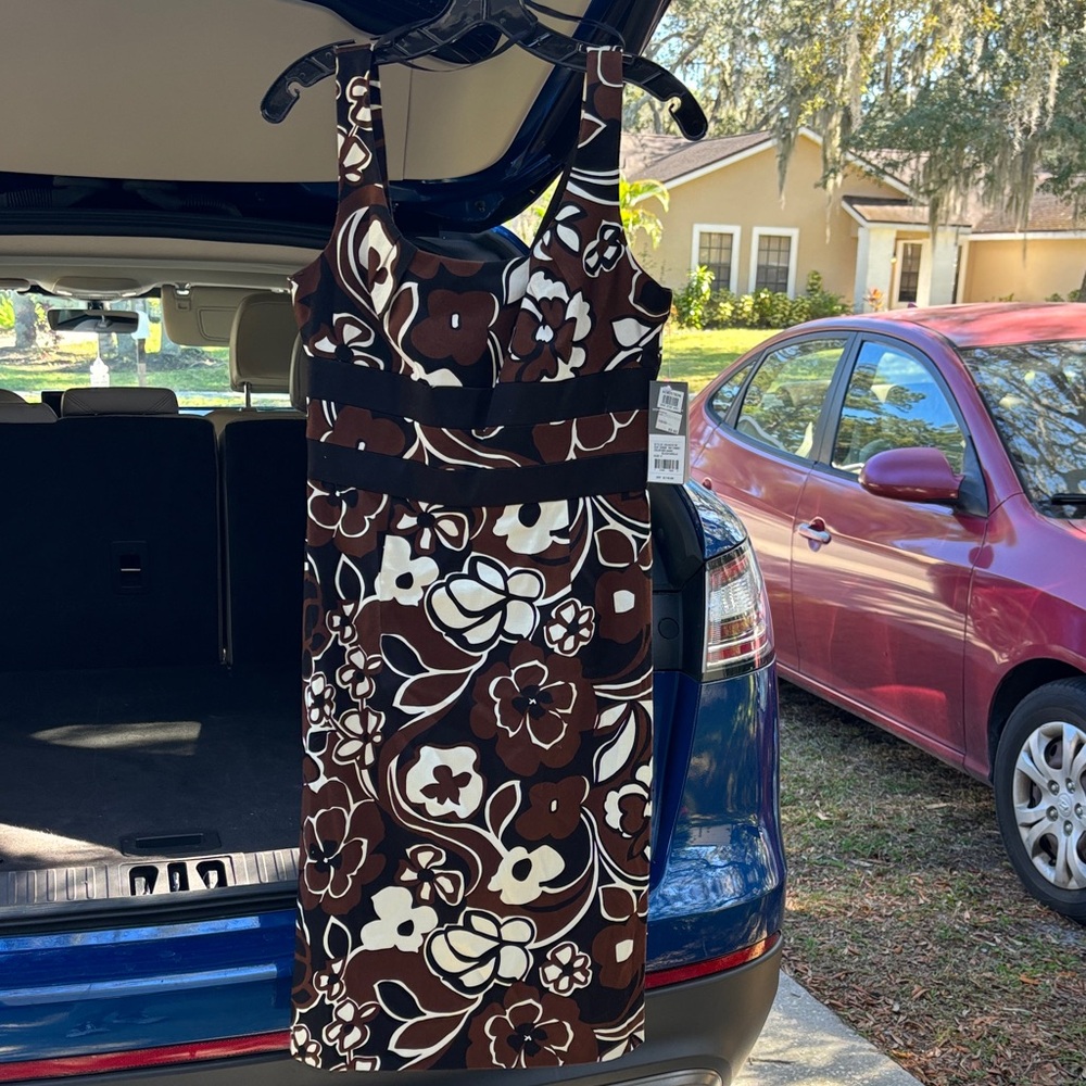 Donna Ricco Floral Midi Dress in Brown and Cream